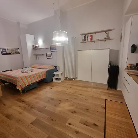 Rolli Palace By Pellicceriasuperior Apartamento