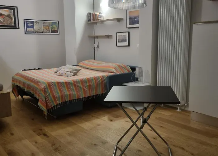 Rolli Palace By Pellicceriasuperior Janov